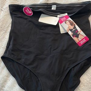 Maidenform hi waist firm control brief